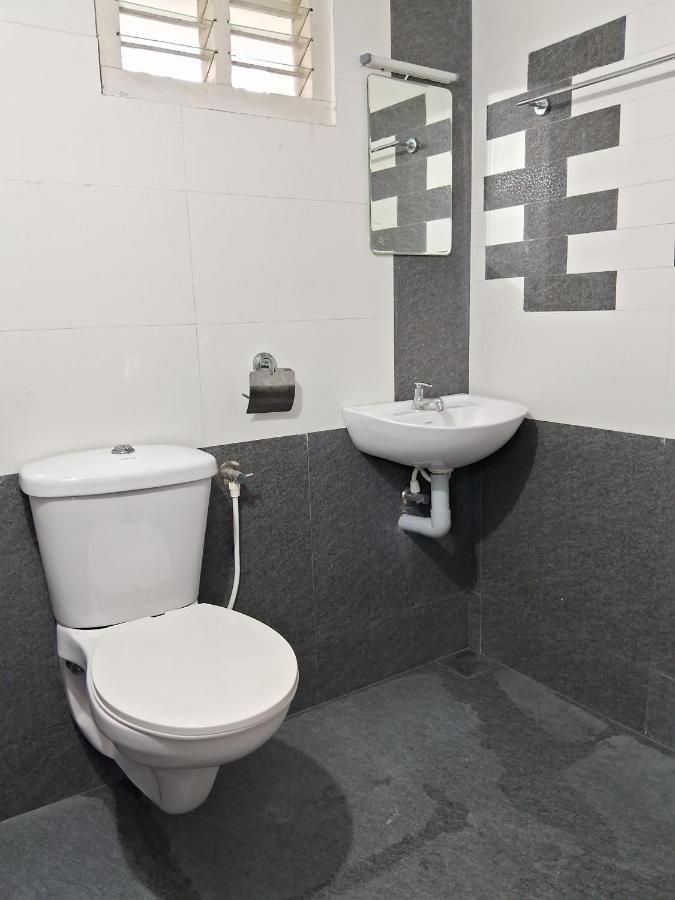 Mi Casa Tu Casa Homestay Kochi Zewnętrze zdjęcie